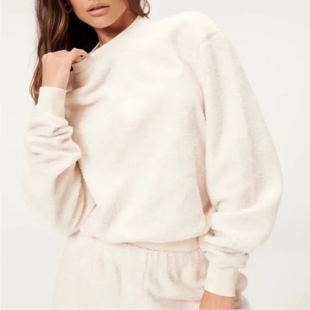 Good American sweater excelente condition